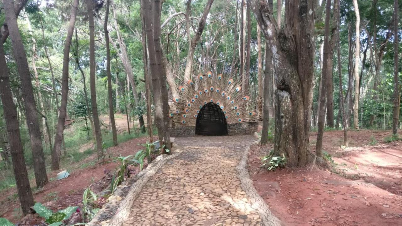 Seribu Batu Songgo Langit Resort&Camp Bantul Bagian luar foto